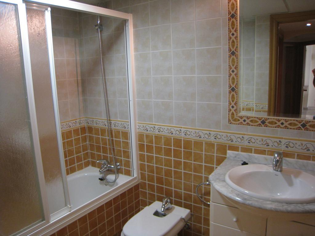 Apartamentos Torreon Del Mar Benalmádena Cameră foto